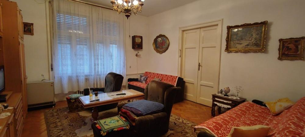 Slika 6 - Salonac u CENTRU grada, 102m2, Prvi sprat